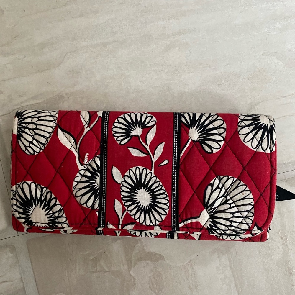 Vera Bradley Gallery Wallet Deco Daisy